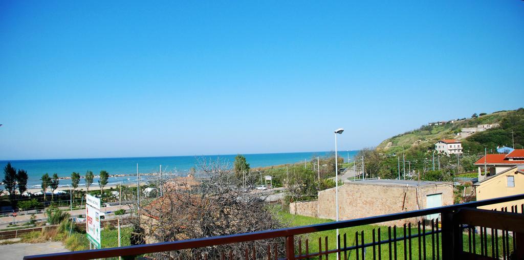 Cala Chiara Bed and Breakfast Ortona Buitenkant foto